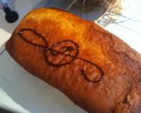 Ah, le gâteau au yaourt, le gâteau le plus rapide, le plus simple et le meilleur !