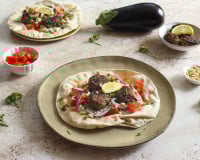Gyros végétariens aux boulettes d’aubergines et tzatziki maison
