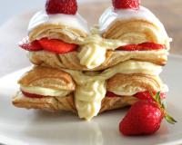 Une éternité que je n'avais pas fait un Mille-feuilles ! Pour le feuilletage j'ai utilisé la recette classique de mon livre Cuisine de Référence et pour la cuisson je…