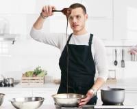 Netflix : A l'école du chocolat, le nouveau programme culinaire avec Amaury Guichon