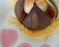 Figues farcies en nid de kadaif
