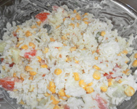 Salade de riz et petit légumes (macédoine)