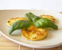 Croquettes de polenta au Cantal et basilic