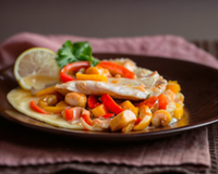 Curry de dorade et surimi au lait de coco et poivrons