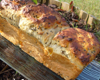 Douce brioche abricots & sésame noir