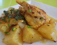 Pommes de terre au four avec un mélange indien malin (ducros) et poulet fermier.