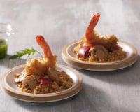 Boulgour aux Champignons de Paris, tomate, mascarpone, pointe de piment d'Espelette et gambas croustillantes au pesto de roquette