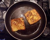 C'est si bon le pain perdu!