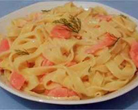 Tagliatelles au samon fumé et œufs de lump