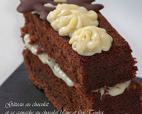 Gâteau au chocolat et sa ganache au chocolat blanc et fève Tonka