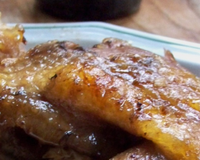 Chapon de pintade farci au boudin blanc et foie de volaille