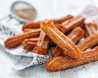 Faire des churros maison sans appareil spécifique ? C’est possible avec cette astuce géniale