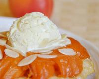 Voici un petit dessert fruité et gourmand que j'ai préparé un soir, une dizaine de minutes seulement avant de passer à table. Et comme en ce moment, nous avons la chance…