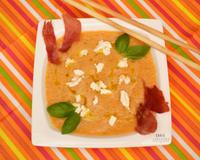 Prête en 10 minutes seulement ! Si vous n'avez pas encore essayé une soupe de melon, c'est l'occasion :-)