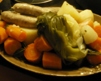 Pot au feu aux diots de Savoie