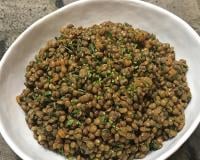 Salade de lentilles aux herbes fraîches