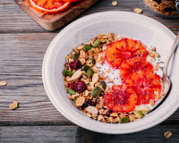 Granola maison au yaourt et oranges sanguines