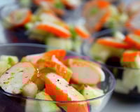 Salade fraîcheur betterave, pomme granny et mini bâtonnets Petits Coraya