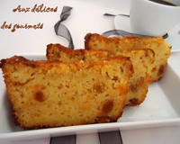 Cake aux pommes, carottes et amandes