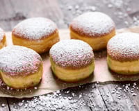 La véritable recette des beignets de carnaval : le secret de nos grands-mères pour un moelleux incomparable