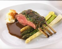 Côtes d'agneau aux asperges