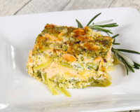 On mange quoi ce vendredi 10 octobre ? Optez pour ce gratin brocolis-saumon facile et délicieux !