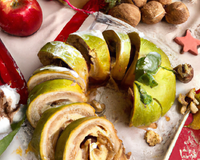 Bûche de Noël aux pommes et aux boudoirs