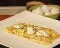 Omelette au saumon de Norvège fumé et fromage