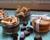 Une merveille pour nos papilles ! A consommer sans modération avec des cookies fait maison ! Crème au chocolat noir cuite au bain-marie comme faisait nos grand-mères.