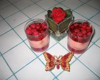Rose, rose, rose !... Encore du rose pour ce tiramisu aux framboises !...