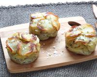Une délicieuse manière de revisiter les pommes de terre Anna, grand classique de la cuisine française.