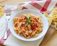 Tagliatelles fraîches maison à la sauce tomate