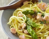 Spaghettis printaniers aux asperges vertes