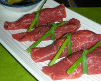 Une autre façon de manger un carpaccio de boeuf. Cette recette remporte la 3ème place du concours Lendemain de fête !