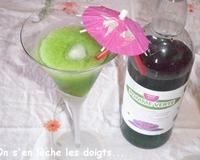 Un super apéritif qui plaît aux enfants comme aux grands même si nous l'avons un peu relevé avec un trait de martini blanc...