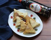 Samoussa crêpe à l'ananas rôti et fruits confits