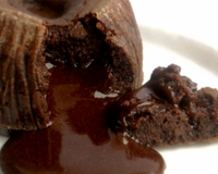 Aujourd'hui, un dessert tout simple et bien apprécié: le coulant au chocolat !