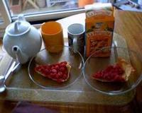 Une tarte aux framboises pour les dimanche après midi autour d'une tasse de thé.