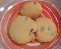 Cubes de sablés aux fruits confits