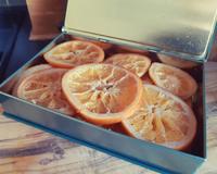 Ces oranges confites se gardent longtemps.