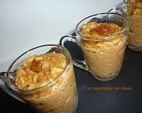 Grace aux épices et au sucre de palme le mélange prend une belle couleur caramel , le lait de coco apporte un velouté généreux et les saveurs des fruits explosent dans…
