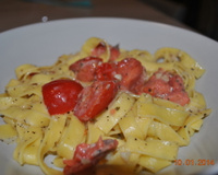 Tagliatelles au pesto et saumon fumé