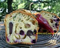 Un cake salé version sud ouest pour les pique-nique de juillet.