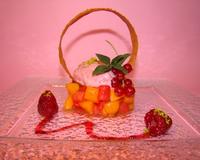 Voici un dessert 100% fruits d'été créé spécialement pour cette confiture framboise-melon au jus d'agrumes et mélisse « Epicerie de Provence ».