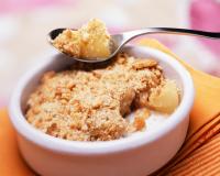 “Tellement gourmand !” : testez cette recette de crumble aux poires et chocolat qui a fait craquer les lecteurs de 750g