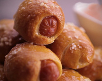 Mini-bretzels aux saucisses