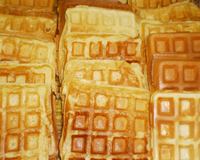 De délicieuses gaufres maison, simples et rapides, comme à la fête foraine!