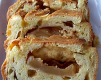 Cake au foie gras et pommes caramélisées