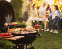 « Vous allez en avaler » : le Dr Jimmy Mohamed alerte sur l’utilisation de cet accessoire pour le barbecue