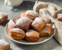 "Mon plaisir de l’été, un souvenir d’enfance" : Laurent Mariotte partage sa recette de beignets de mirabelles !